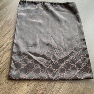 Gucci dust bag